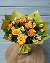 Букет цветов из:  Альстромерии и Розы в Идрице