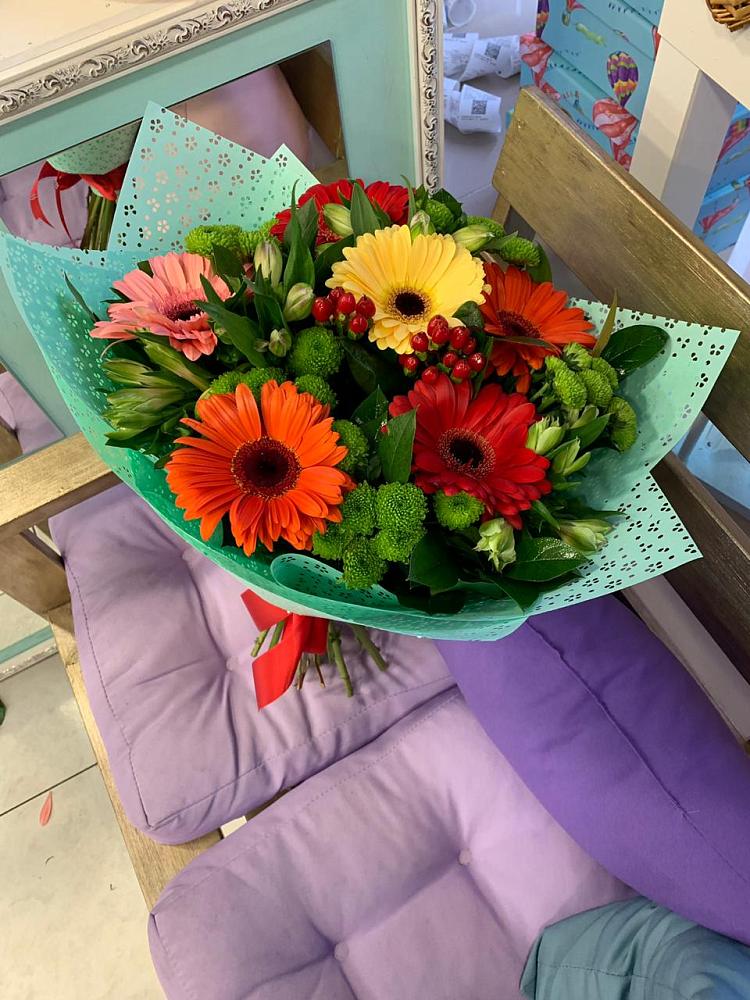 Букет цветов из: Герберы, Хризантемы и Альстромерии в Идрице