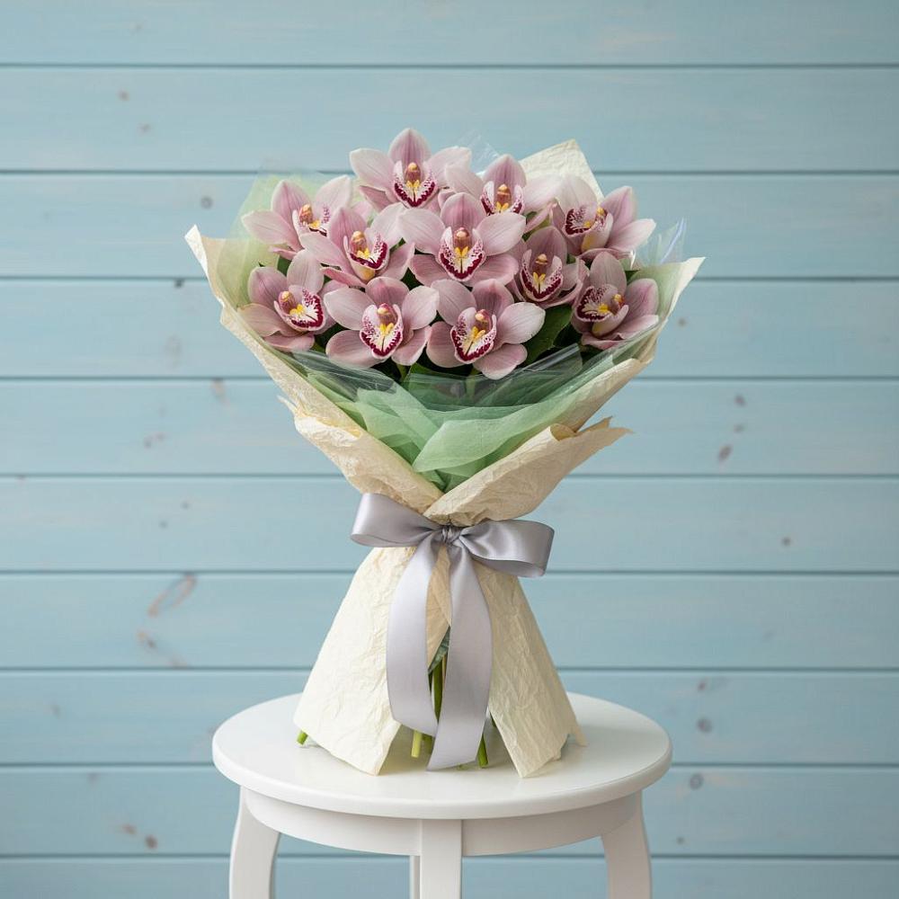 Букет цветов из: Орхидеи и Розы в Идрице