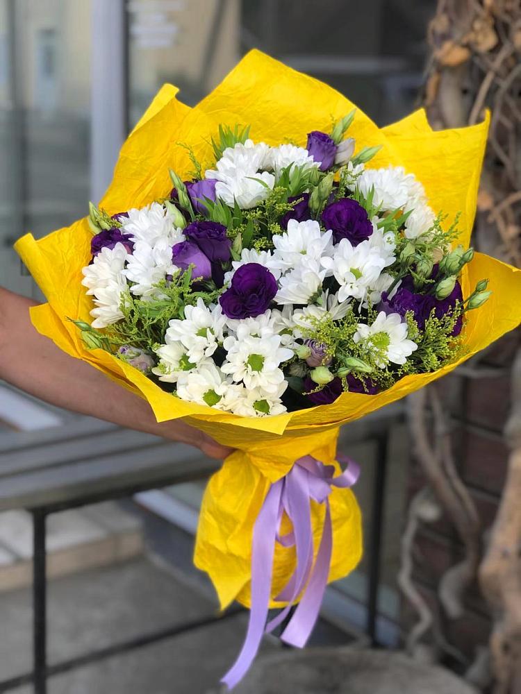 Букет цветов из: Ирисы, Хризантемы и Ромашки в Идрице